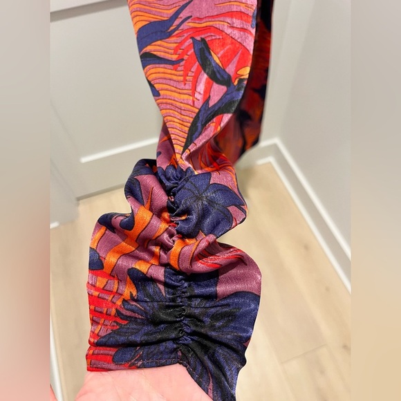 Zara Front Tie Ruched Sleeves Mini Floral Dress Red Purple satin effect Small - Picture 9 of 12